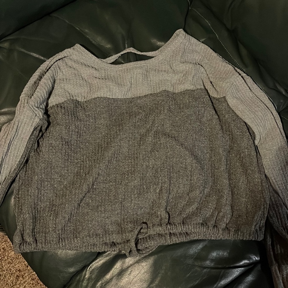Hollister cropped open back